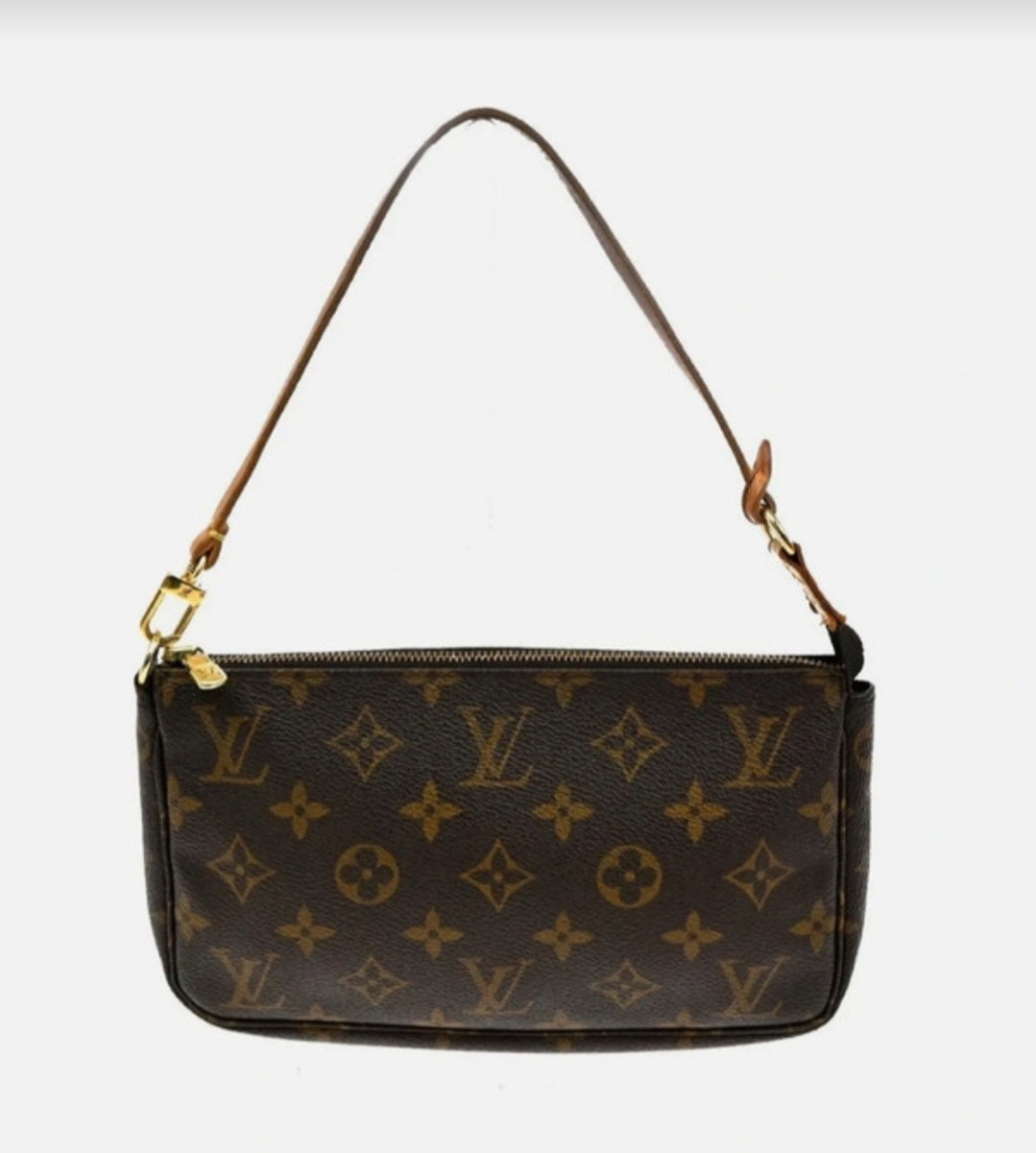 Louis Vuitton Pochette
